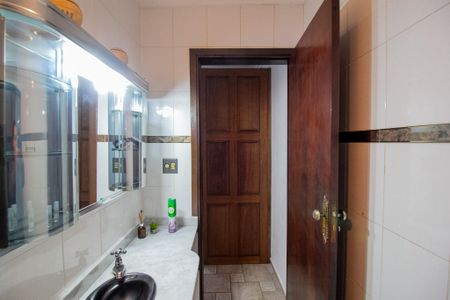 Casa à venda com 301m², 5 quartos e 3 vagasEdícula - Lavabo
