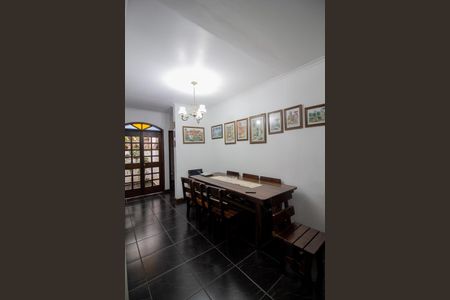 Casa à venda com 301m², 5 quartos e 3 vagasSala de Jantar