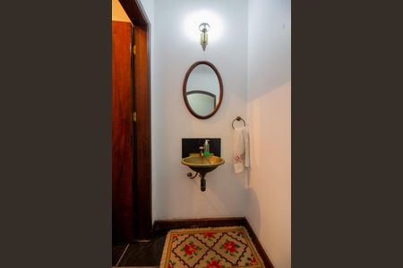 Casa à venda com 301m², 5 quartos e 3 vagasLavabo