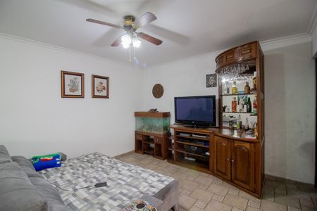 Casa à venda com 301m², 5 quartos e 3 vagasEdícula - Sala