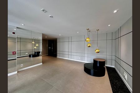 Apartamento para alugar com 108m², 3 quartos e 2 vagas Apartamento para alugar com 108m², 3 quartos e 2 vagasHall Social Bloco