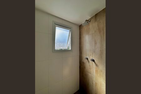 Apartamento para alugar com 108m², 3 quartos e 2 vagas Apartamento para alugar com 108m², 3 quartos e 2 vagasBanheiro Suíte 2