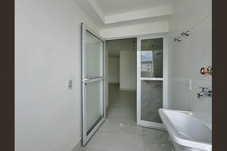 Apartamento para alugar com 108m², 3 quartos e 2 vagas Apartamento para alugar com 108m², 3 quartos e 2 vagasÁrea de Serviço