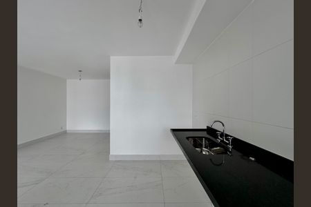 Apartamento para alugar com 108m², 3 quartos e 2 vagas Apartamento para alugar com 108m², 3 quartos e 2 vagasCozinha