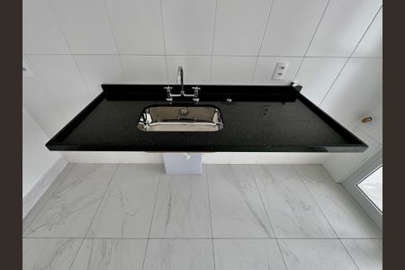 Apartamento para alugar com 108m², 3 quartos e 2 vagas Apartamento para alugar com 108m², 3 quartos e 2 vagasCozinha