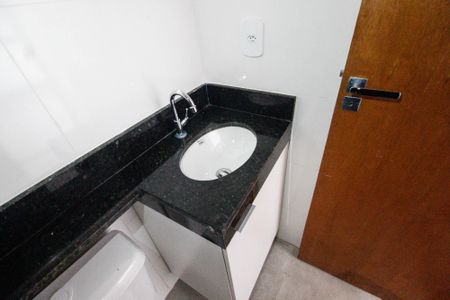 Apartamento para alugar com 37m², 1 quarto e sem vaga Apartamento para alugar com 37m², 1 quarto e sem vagaBanheiro