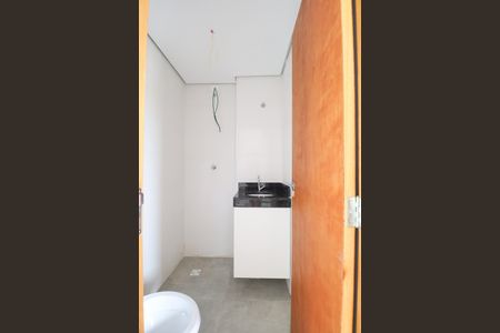Banheiro Social de kitnet/studio para alugar com 1 quarto, 38m² em Vila Constança, São Paulo