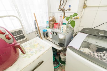 Apartamento à venda com 59m², 2 quartos e 1 vagaÁrea de Serviço