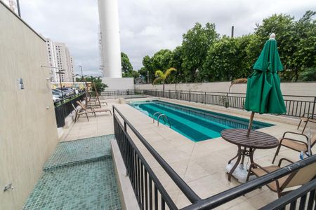 Apartamento à venda com 59m², 2 quartos e 1 vagaÁrea comum - Piscina