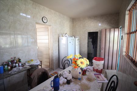 Casa à venda com 360m², 3 quartos e 3 vagasCozinha