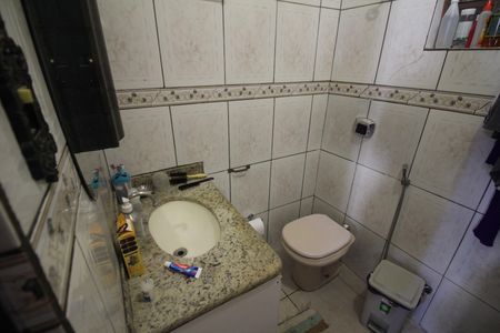 Casa à venda com 360m², 3 quartos e 3 vagasBanheiro 2