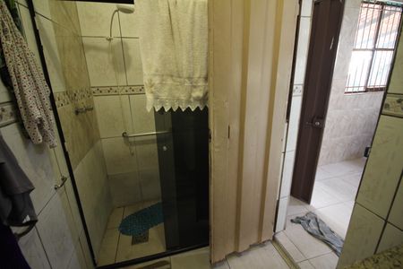 Casa à venda com 360m², 3 quartos e 3 vagasBanheiro 2