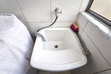 Apartamento à venda com 60m², 3 quartos e 1 vagaÁrea de Serviço