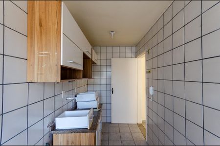 Apartamento para alugar com 56m², 2 quartos e 1 vaga Apartamento para alugar com 56m², 2 quartos e 1 vagaCozinha