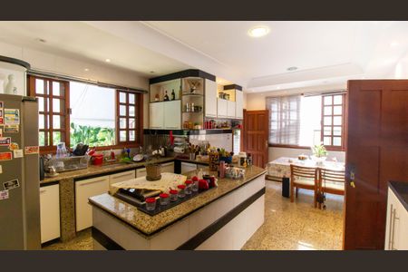 Casa de condomínio à venda com 100m², 4 quartos e sem vagaCozinha