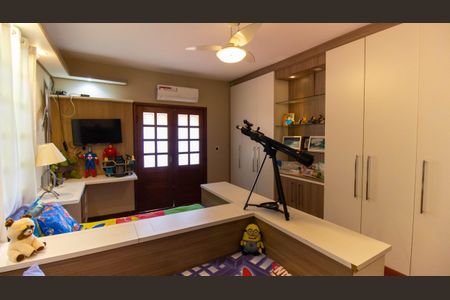 Casa de condomínio à venda com 100m², 4 quartos e sem vagaQuarto 2