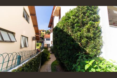 Casa de condomínio à venda com 100m², 4 quartos e sem vagaÁrea comum