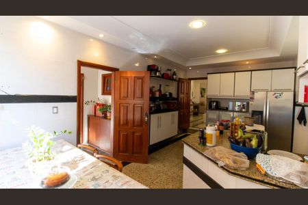 Casa de condomínio à venda com 100m², 4 quartos e sem vagaCozinha