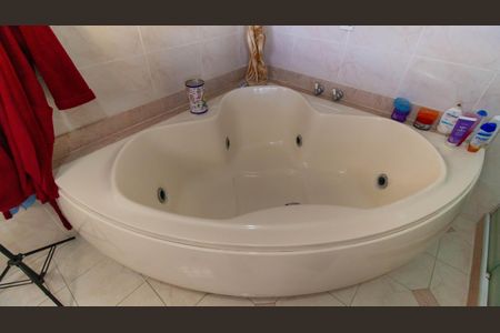 Casa de condomínio à venda com 100m², 4 quartos e sem vagaBanheiro/Suite