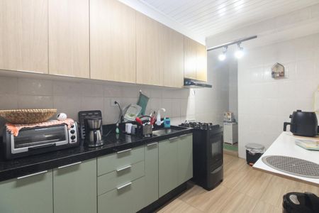 Cozinha de casa para alugar com 1 quarto, 64m² em Vila Carrão, São Paulo