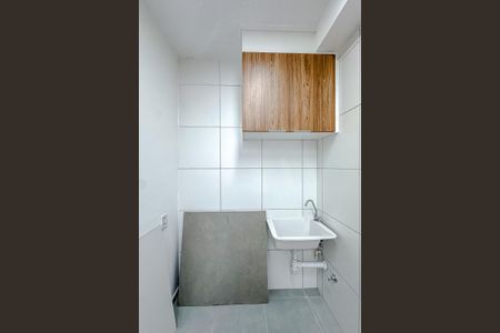 Apartamento à venda com 34m², 2 quartos e sem vaga Apartamento à venda com 34m², 2 quartos e sem vagaCozinha e Área de Serviço