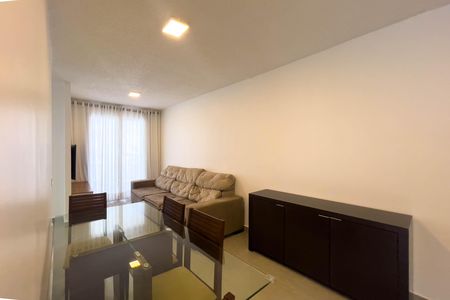 Sala de apartamento para alugar com 2 quartos, 55m² em Liberdade, São Paulo
