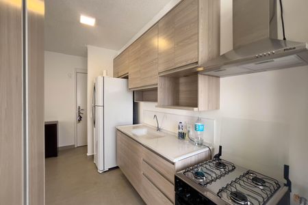 Cozinha  de apartamento para alugar com 2 quartos, 55m² em Liberdade, São Paulo