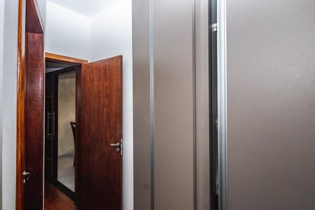 Apartamento à venda com 180m², 3 quartos e 4 vagasSuíte 