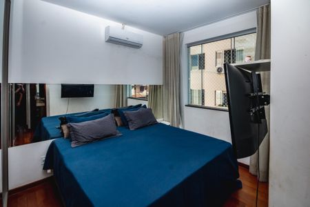 Apartamento à venda com 180m², 3 quartos e 4 vagasSuíte 