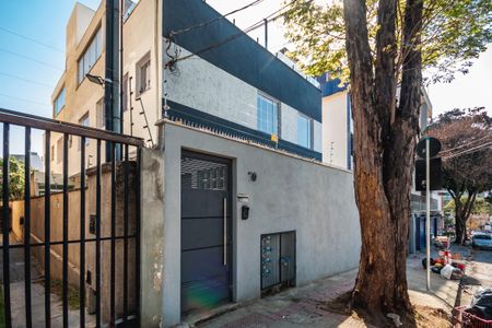 Apartamento à venda com 180m², 3 quartos e 4 vagasFachada