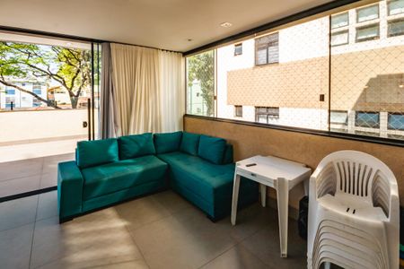Apartamento à venda com 180m², 3 quartos e 4 vagasÁrea Gourmet