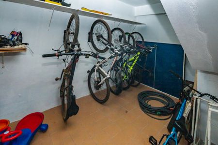 Apartamento à venda com 180m², 3 quartos e 4 vagasÁrea comum