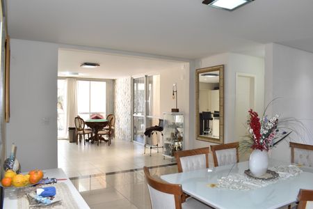 Casa para alugar com 420m², 4 quartos e 4 vagasSala de Jantar