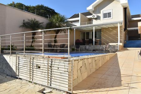 Casa para alugar com 420m², 4 quartos e 4 vagasÁrea externa