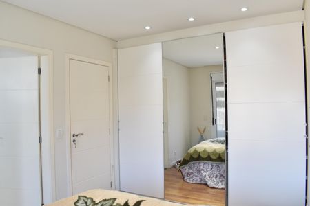 Casa para alugar com 420m², 4 quartos e 4 vagasSuíte 2