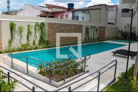 Apartamento à venda com 31m², 1 quarto e sem vagaÁrea comum - Piscina