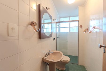 Apartamento à venda com 140m², 3 quartos e 2 vagas Apartamento à venda com 140m², 3 quartos e 2 vagasBanheiro