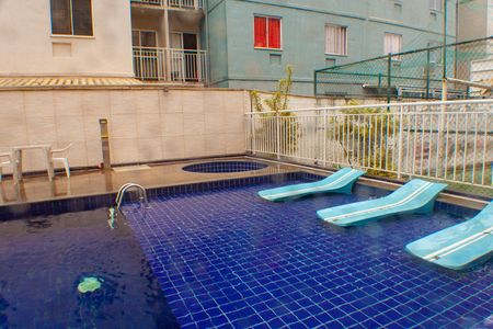 Apartamento para alugar com 45m², 2 quartos e sem vagaÁrea comum - Piscina
