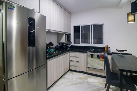 Casa para alugar com 85m², 2 quartos e 2 vagas Casa para alugar com 85m², 2 quartos e 2 vagasCozinha