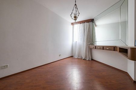 Apartamento para alugar com 110m², 3 quartos e 1 vagaSuíte