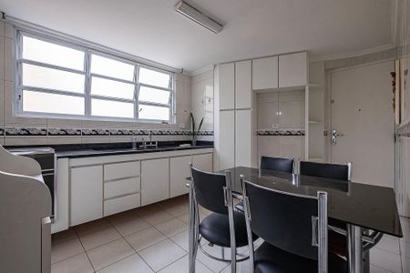 Apartamento para alugar com 110m², 3 quartos e 1 vagaCozinha