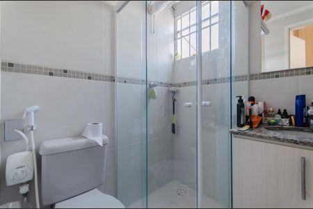 Casa à venda com 140m², 3 quartos e 2 vagas Casa à venda com 140m², 3 quartos e 2 vagasBanheiro da Suíte