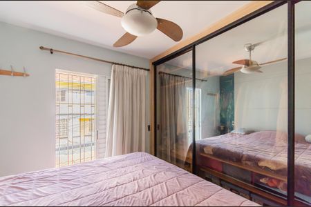 Casa à venda com 140m², 3 quartos e 2 vagas Casa à venda com 140m², 3 quartos e 2 vagasSuíte