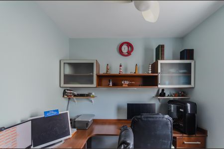 Casa à venda com 140m², 3 quartos e 2 vagas Casa à venda com 140m², 3 quartos e 2 vagasQuarto 1