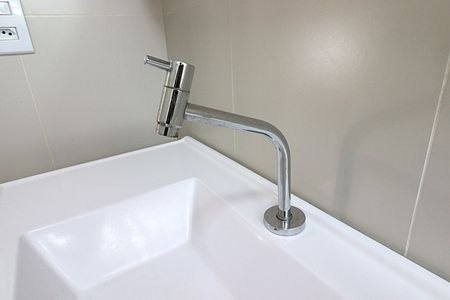 Apartamento para alugar com 50m², 1 quarto e sem vagaBanheiro - torneira