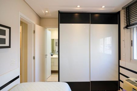 Apartamento à venda com 184m², 3 quartos e 3 vagasSuíte 3