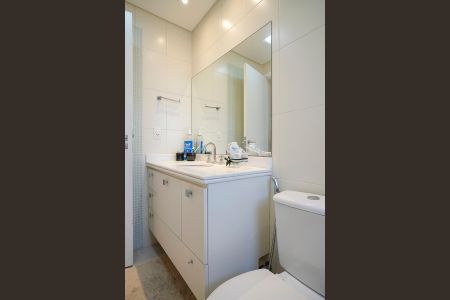 Apartamento à venda com 184m², 3 quartos e 3 vagasBanheiro da Suíte 3