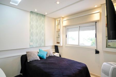 Apartamento à venda com 184m², 3 quartos e 3 vagasSuíte 2