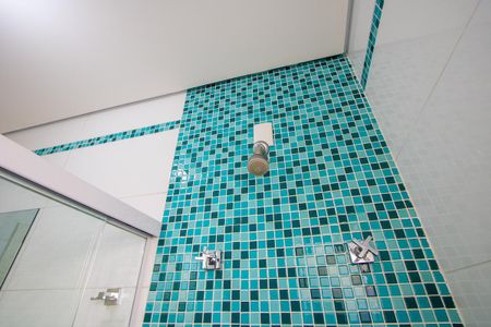 Apartamento à venda com 80m², 3 quartos e 2 vagasBanheiro da Suíte