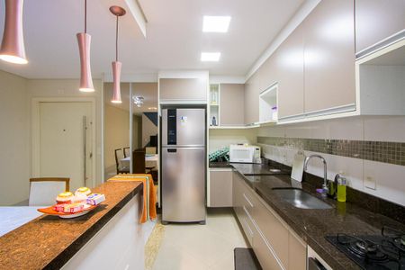 Apartamento à venda com 80m², 3 quartos e 2 vagasCozinha